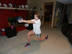 right lunge - ball extended