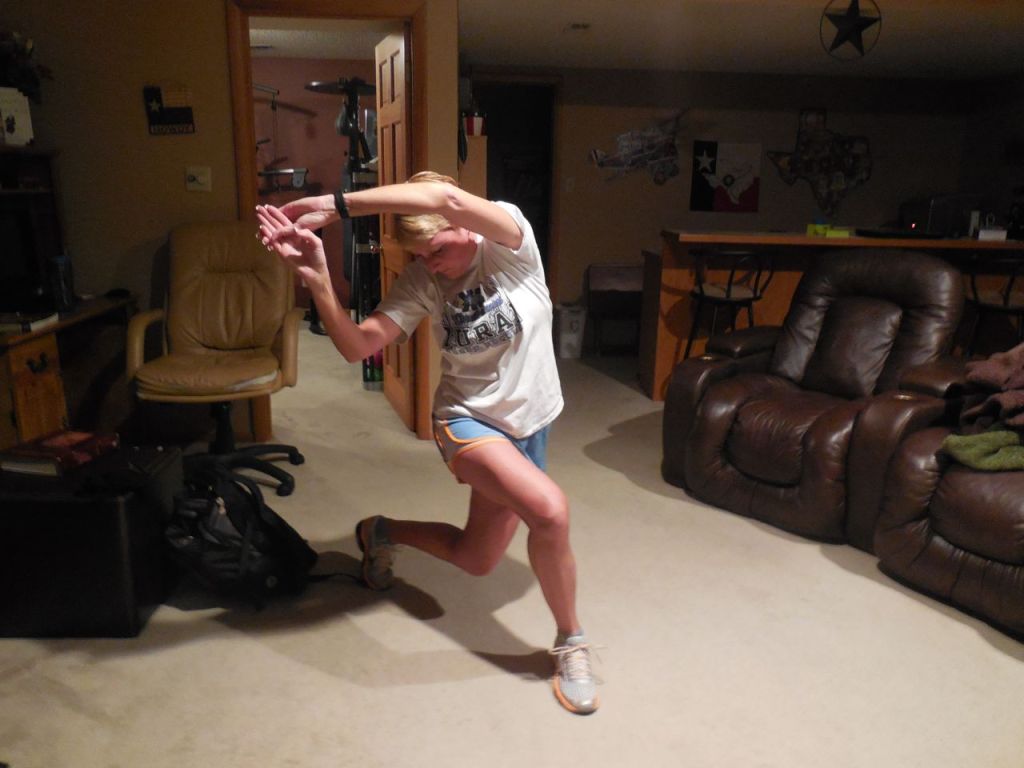 lunge with left leg